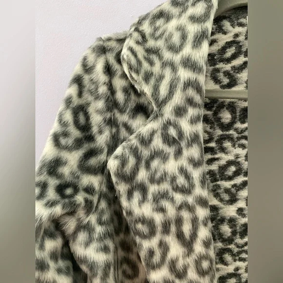 A New Day | Leopard Faux Fur Coat - Picture 5 of 7
